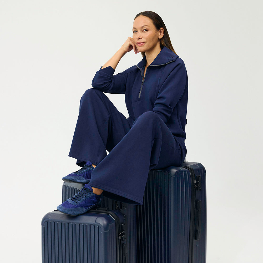 セントラル SPANX AirEssentials® Centennial Half Zip in Navy – Delta Shop